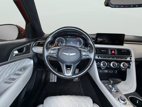 Used 2022 Genesis G70 3.3T RWD image 16