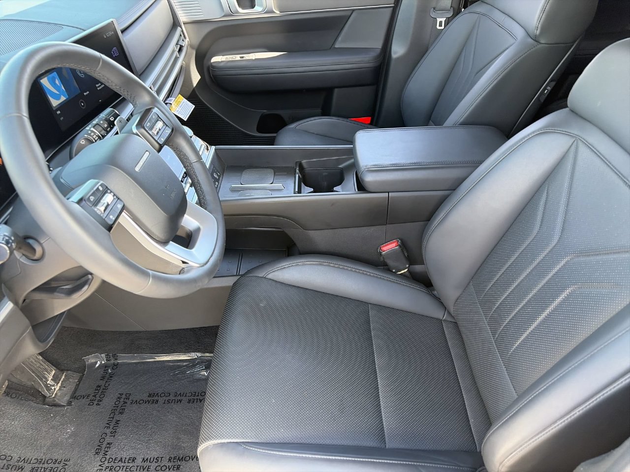 Certified 2025 Hyundai Santa Fe SEL FWD image 18