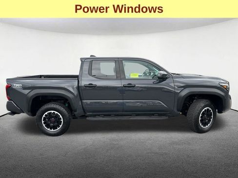 Used 2024 Toyota Tacoma TRD Off-Road AWD/4WD image 12