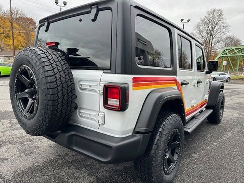 Certified 2022 Jeep Wrangler Unlimited Sport image 6