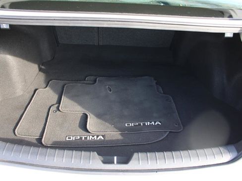 Used 2019 Kia Optima LX FWD image 16