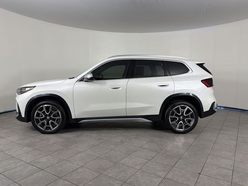 Certified 2023 BMW X1 xDrive28i w/ Convenience Package AWD/4WD image 2