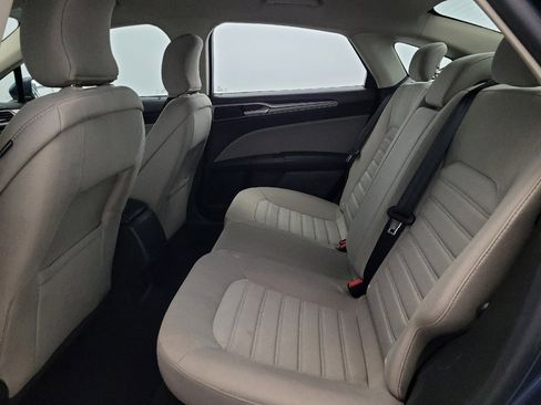 Used 2019 Ford Fusion S FWD image 18