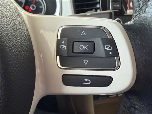 Used 2013 Volkswagen Beetle 2.5 FWD image 15