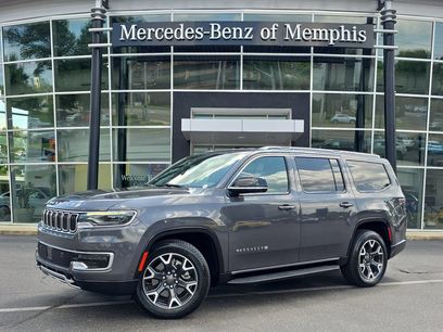 Used 2024 Jeep Wagoneer Series III w/ Rear Seat Video Group 1