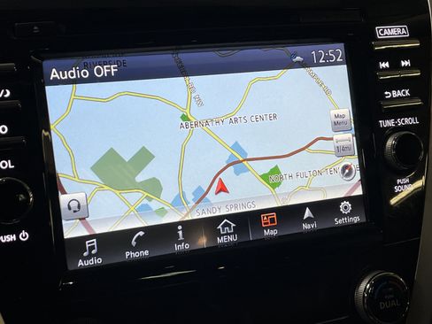 Used 2018 Nissan Murano Platinum w/ Cargo Package image 24