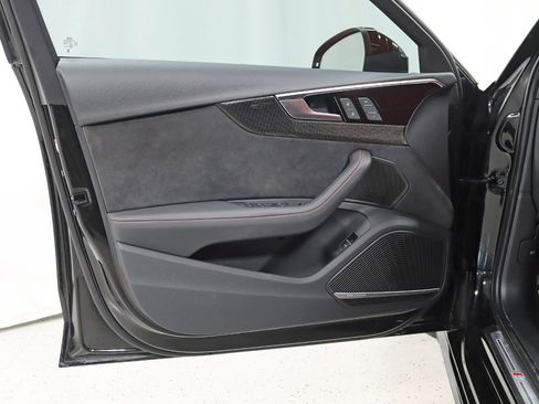 Used 2023 Audi S4 Prestige image 34