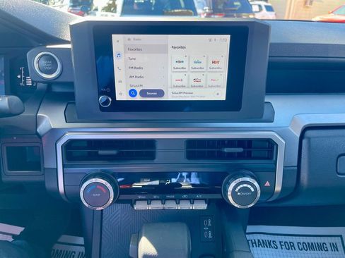 Used 2025 Toyota 4Runner SR5 image 16