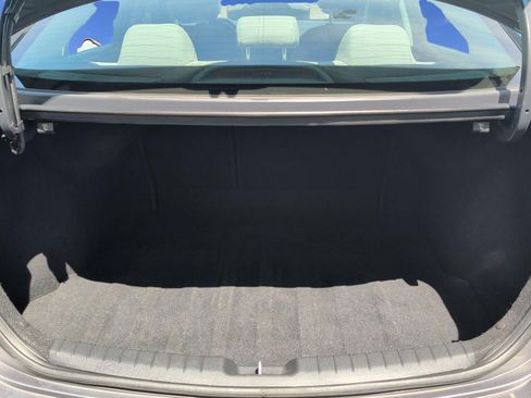 Used 2018 Hyundai Elantra SEL FWD image 26