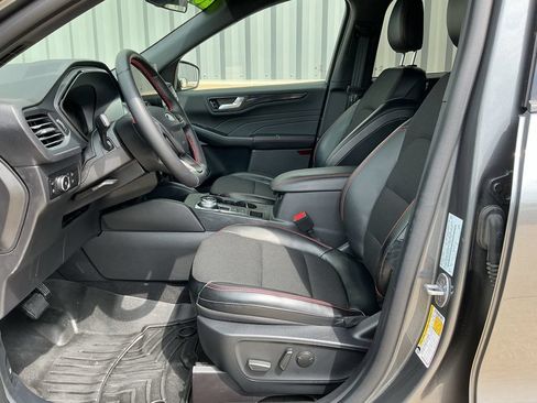 Used 2025 Ford Escape ST-Line Select w/ Tech Pack #1 AWD/4WD image 8