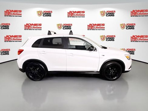 Used 2017 Mitsubishi Outlander Sport ES AWD/4WD image 16
