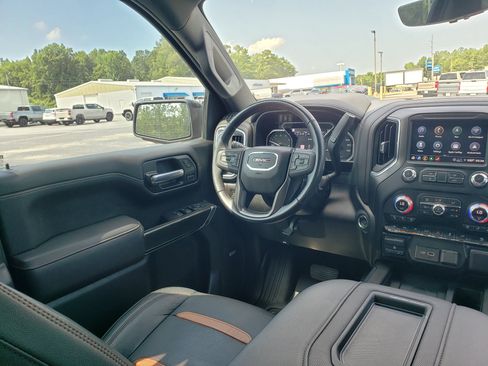 Used 2021 GMC Sierra 1500 AT4 w/ AT4 Value Package AWD/4WD image 35