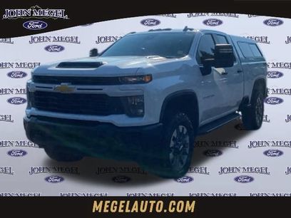 Used 2024 Chevrolet Silverado 2500 Custom w/ Custom Value Package