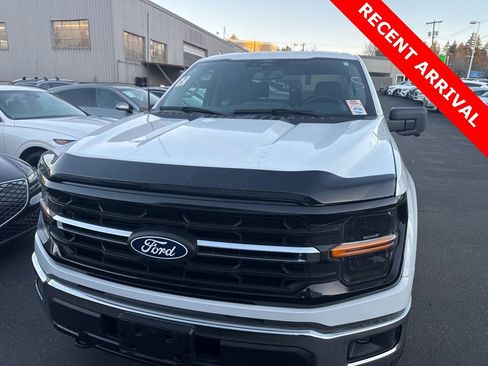 Used 2024 Ford F150 XLT w/ Tow/Haul Package image 2