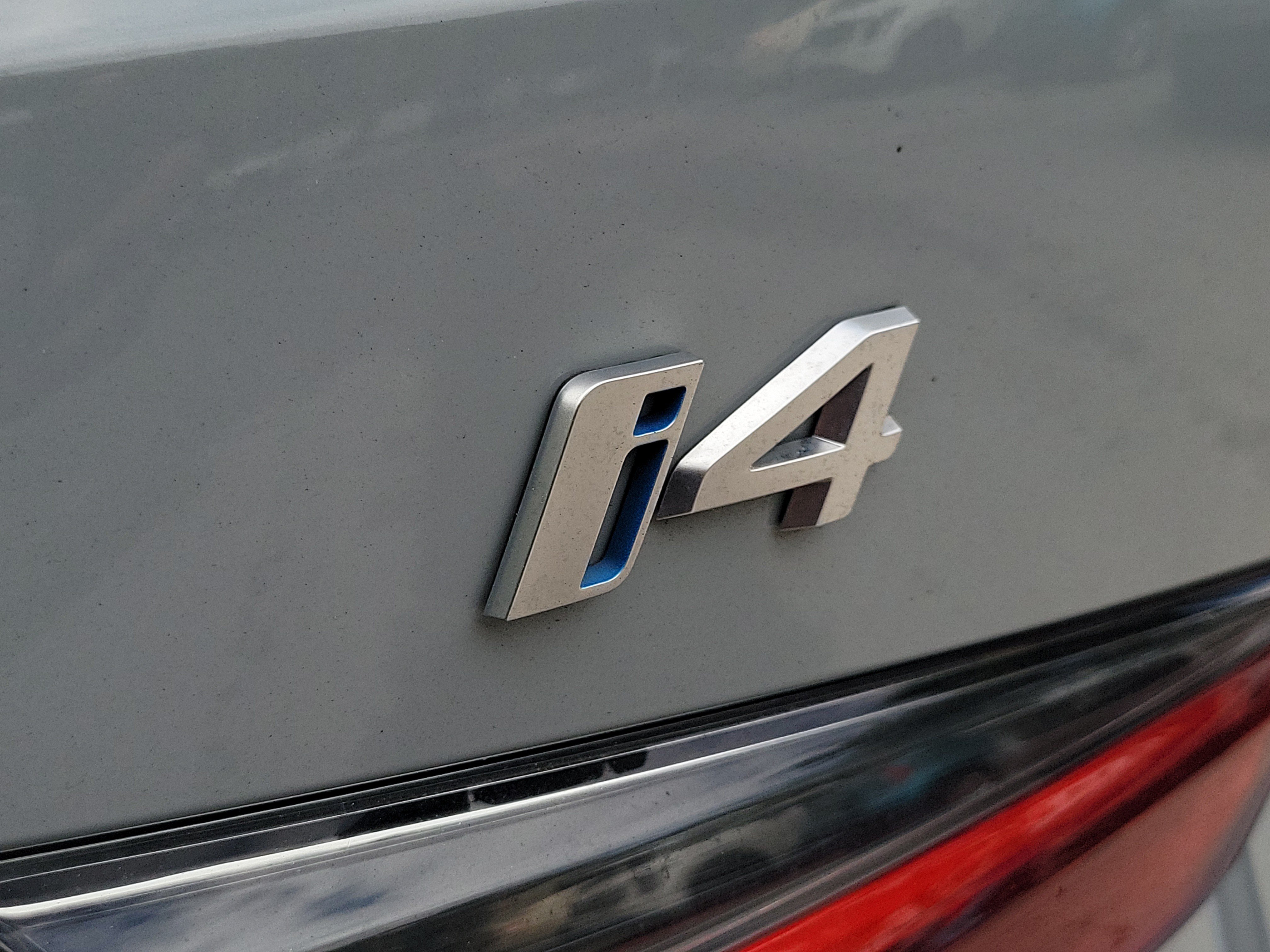 Used 2024 BMW i4 eDrive40 w/ M Sport Package RWD image 7