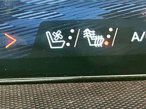 New 2026 Chevrolet Traverse RS image 20