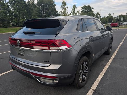 Used 2024 Volkswagen Atlas Cross Sport SE AWD/4WD image 20