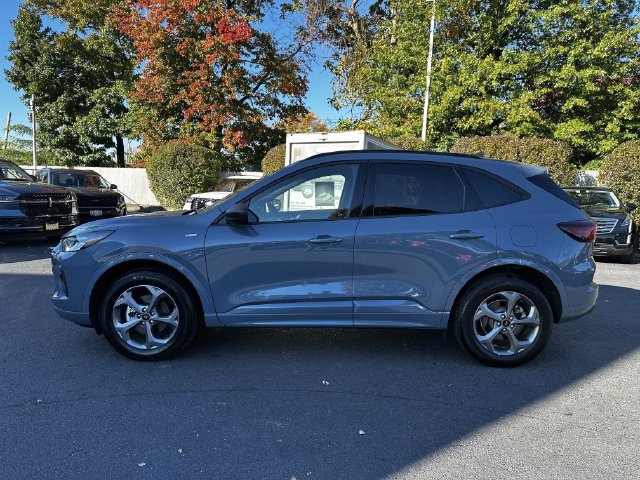 Certified 2024 Ford Escape ST-Line w/ Tech Pack #1 AWD/4WD image 8