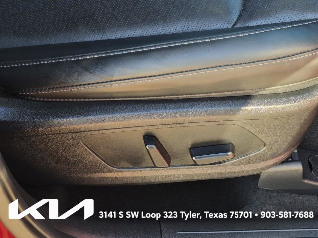 Certified 2023 Kia Sorento SX AWD/4WD image 16