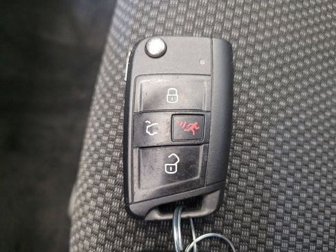 Used 2019 Volkswagen Jetta S w/ Driver Assistance Package FWD image 32