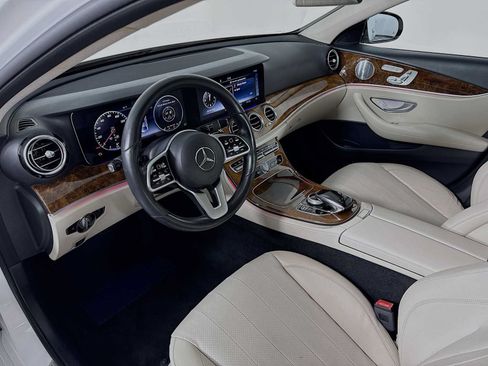 Used 2020 Mercedes-Benz E 350 4MATIC Sedan image 13