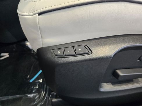 New 2025 MAZDA CX-5 AWD 2.5 S w/ Preferred Package image 17