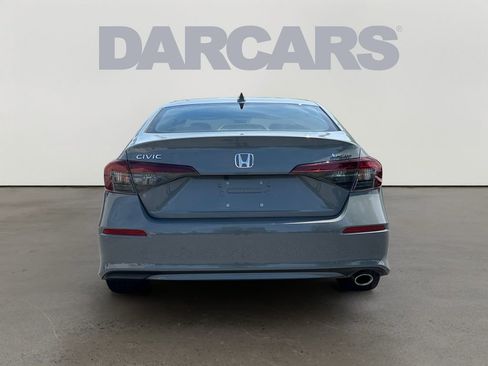 Used 2025 Honda Civic Sport image 6