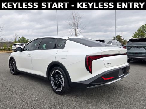Certified 2025 Kia K4 EX image 5