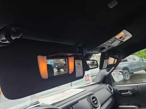 Certified 2023 Toyota Tacoma TRD Off-Road image 12