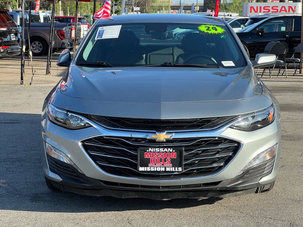 Used 2024 Chevrolet Malibu LT FWD image 12