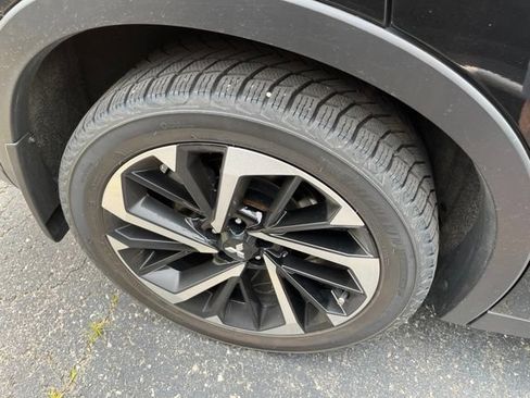 Used 2022 Mitsubishi Outlander SE AWD/4WD image 4