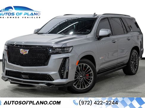 Used 2023 Cadillac Escalade V image 1