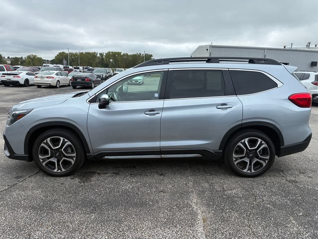 Used 2023 Subaru Ascent Limited w/ Technology Package AWD/4WD image 9