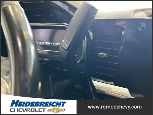 Used 2022 Chevrolet Silverado 1500 LT w/ All Star Edition Plus image 25