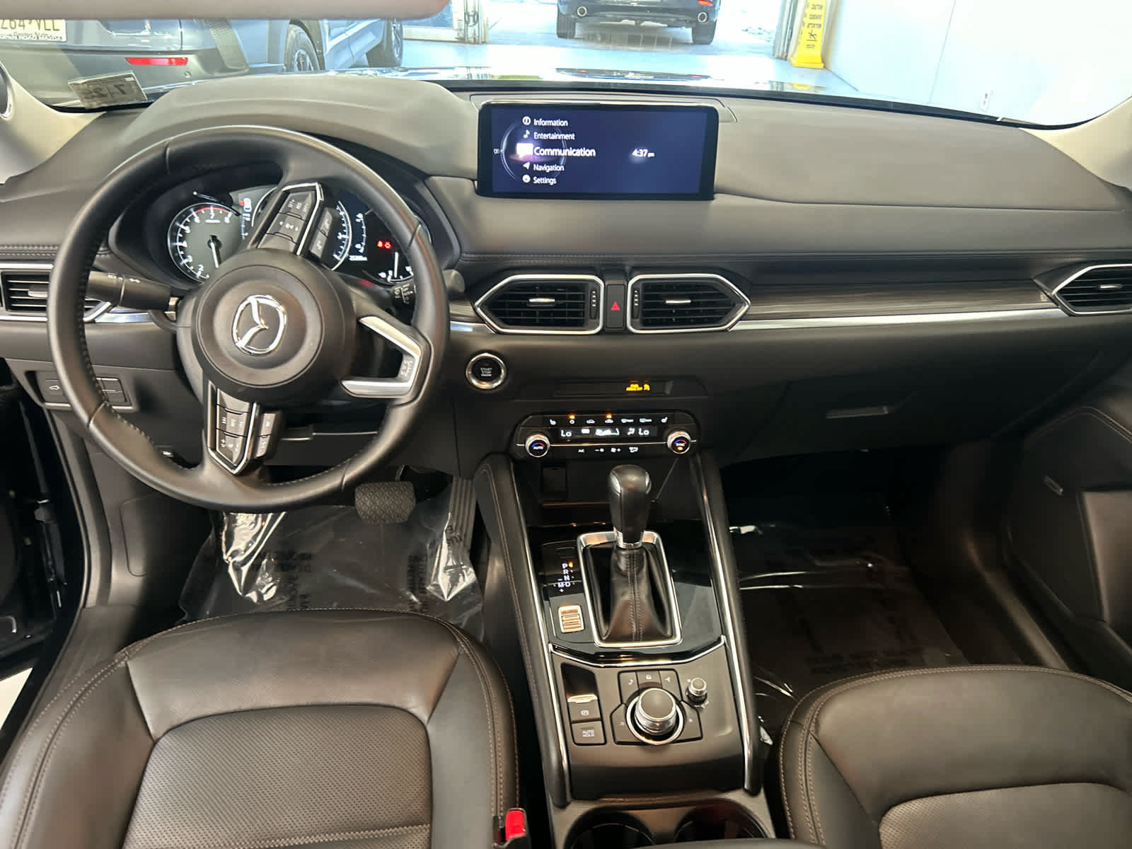 Used 2023 MAZDA CX-5 AWD 2.5 S w/ Premium Package image 16