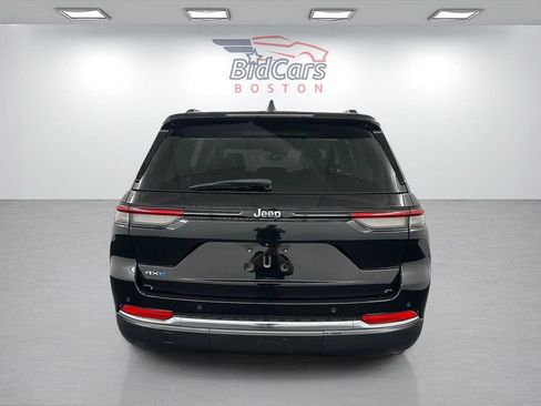 Used 2023 Jeep Grand Cherokee 4WD 4xe image 5