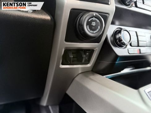 Used 2020 Ford F150 Lariat image 35