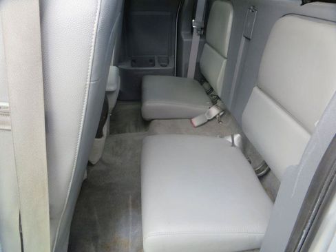 Used 2006 Dodge Dakota Laramie RWD image 20