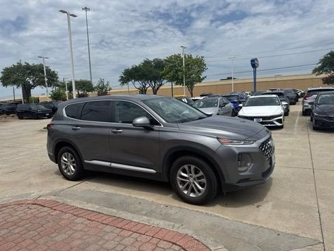 Used 2019 Hyundai Santa Fe SE FWD image 7