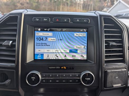 Used 2019 Ford Expedition Limited w/ Equipment Group 302A image 17