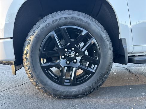 New 2026 Chevrolet Silverado 1500 RST image 13