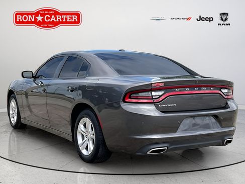 Certified 2022 Dodge Charger SXT w/ Leather Interior Group RWD image 4