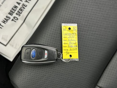 Used 2025 Subaru Ascent Bronze Edition w/ Popular Package #2 image 35