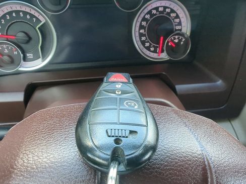 Used 2017 RAM 1500 Big Horn AWD/4WD image 27