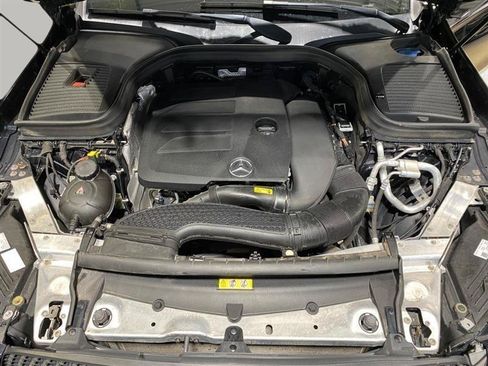 Used 2020 Mercedes-Benz GLC 300 4MATIC image 28