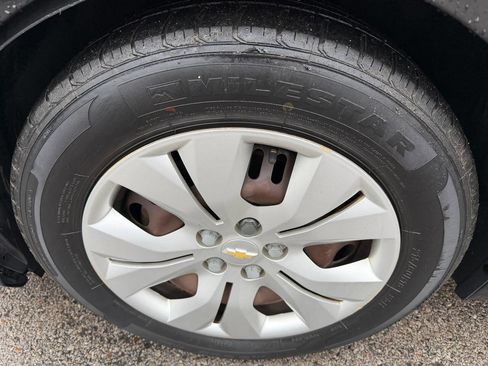 Used 2016 Chevrolet Cruze LS image 22