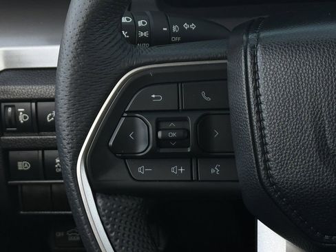 Used 2024 Toyota Tacoma TRD Sport image 14