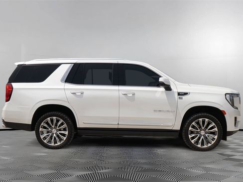 Used 2021 GMC Yukon Denali w/ Denali Ultimate Package AWD/4WD image 4