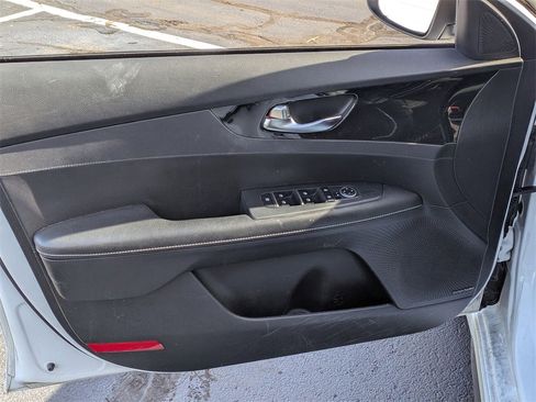 Used 2020 Kia Forte GT-Line w/ GT-Line Premium Package image 8