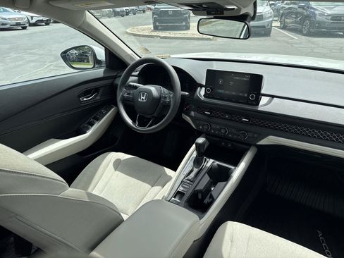 Certified 2023 Honda Accord EX image 23